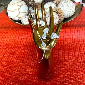 Ceramic Jewelry Holder. “Jewelry NOT Included.”